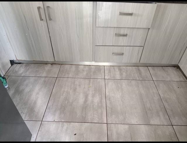 2 BEDROOM APARTMENT FOR SALE IN SUNNYSIDE